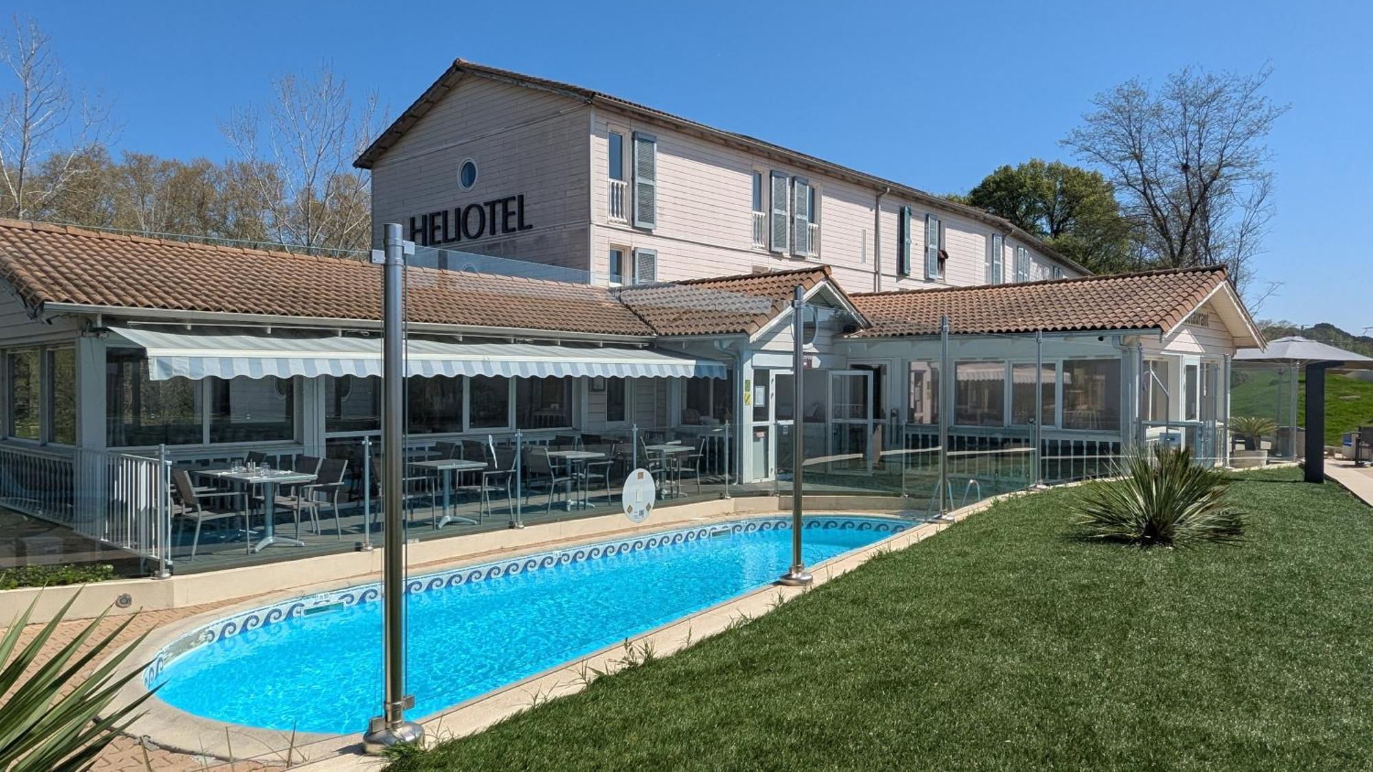 Hotel&Restaurant Heliotel Montferrier-sur-Lez Buitenkant foto